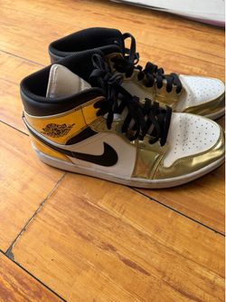 Nike Air Jordan 1 Mid SE 'Metallic Gold'  size 8