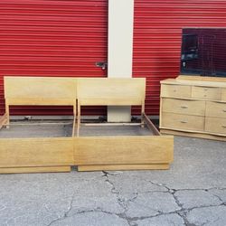 Vintage Midcentury MAINLINE by HOOKER Furniture Bedroom- Dresser, Mirror, Chest, Bed, Night Stand