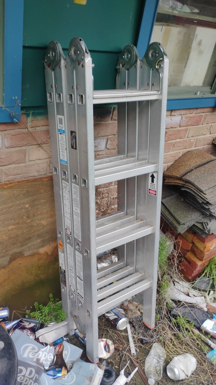 7 In 1 Ladder