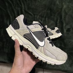 Sz 11 Nike Vomero $40 FIRM NO TRADES