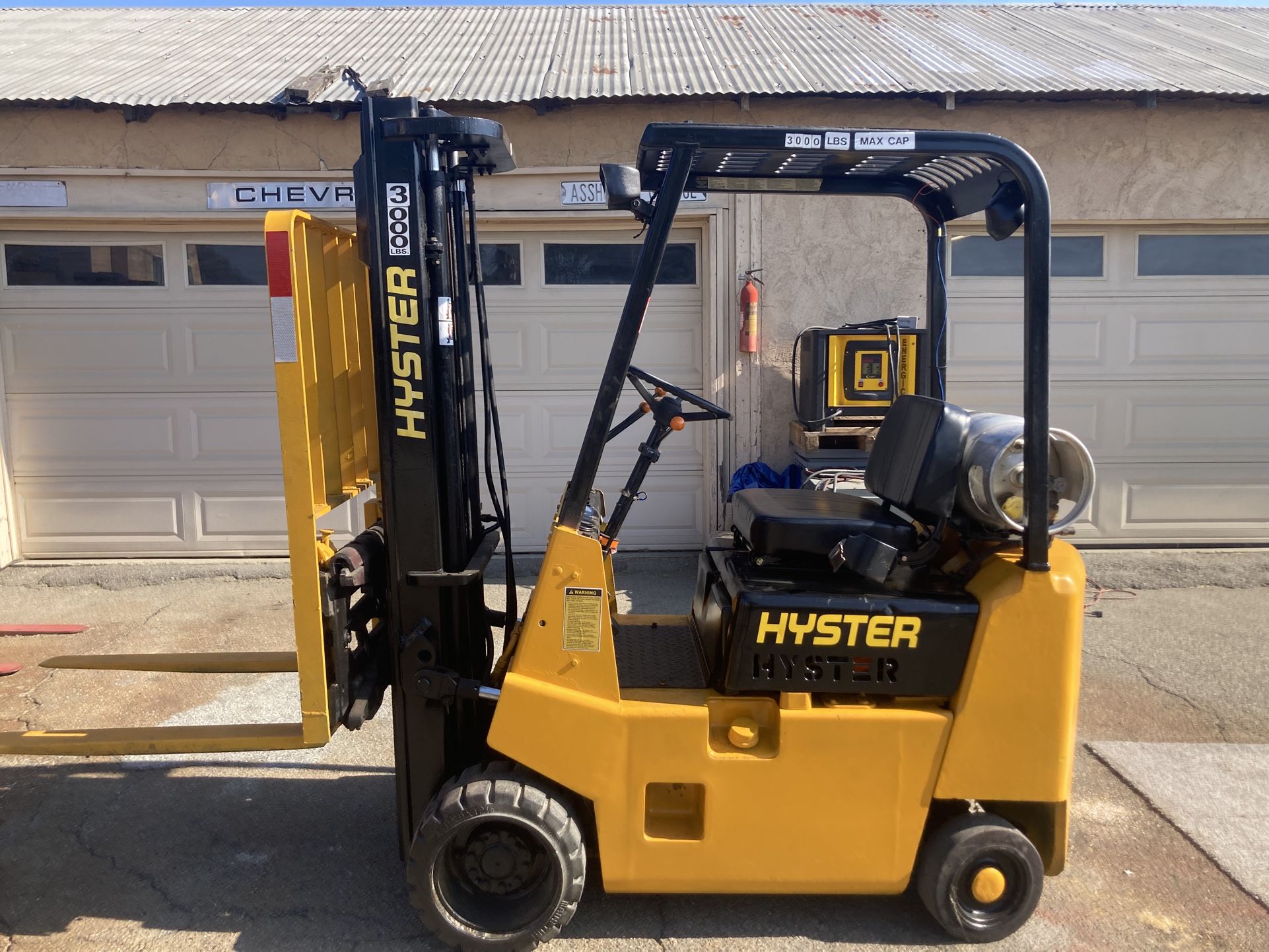 Hyster Forklift (read listing)