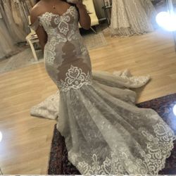 Wedding Dresss With Veil