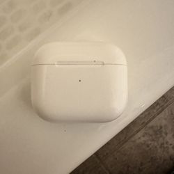 Apple AirPod 3 NEW OPEN BOX WITH MAGSAFE 