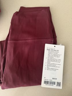 Women Lululemon pant align size 4