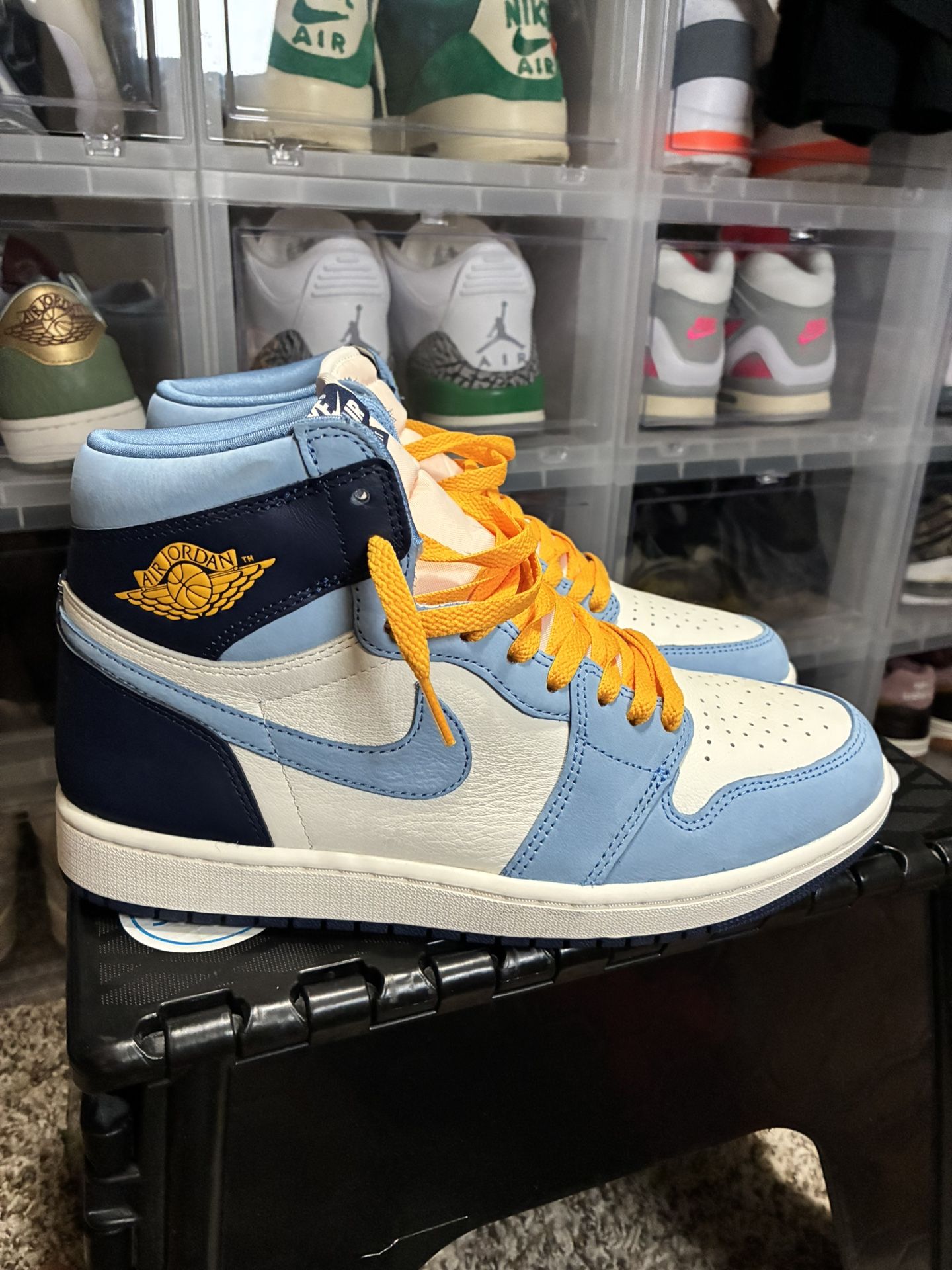 JORDAN 1 FIRST IN FLIGHT MENS SZ 9.5 WMN 11