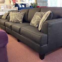 🇺🇸HUGE Blowout Furniture Sale!🇺🇸 Brand New Sofa Loveseat Set W/ Designer Accent Pillows Included! $50 Down Takes It Home Today!