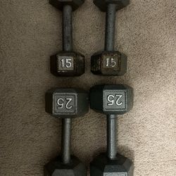 Two 15lb And 25lb Dumbbell Weights 