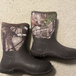 Kids Rain Boots, Waterproof, Rubber, Mid Calf, Camo, Size 6