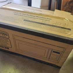 Over The Range Microwave Black New In BOX