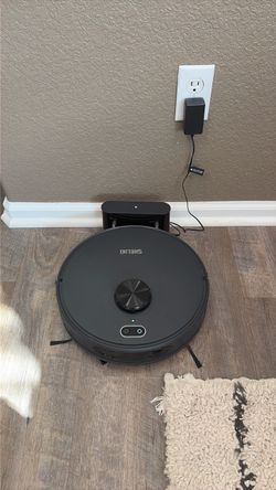 Like New Robot Vacuum with Charging Dock