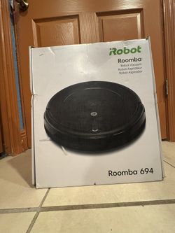 iRobot Roomba - Self Cleaning Vacuum