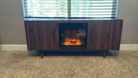 Entertainment center w/fire place