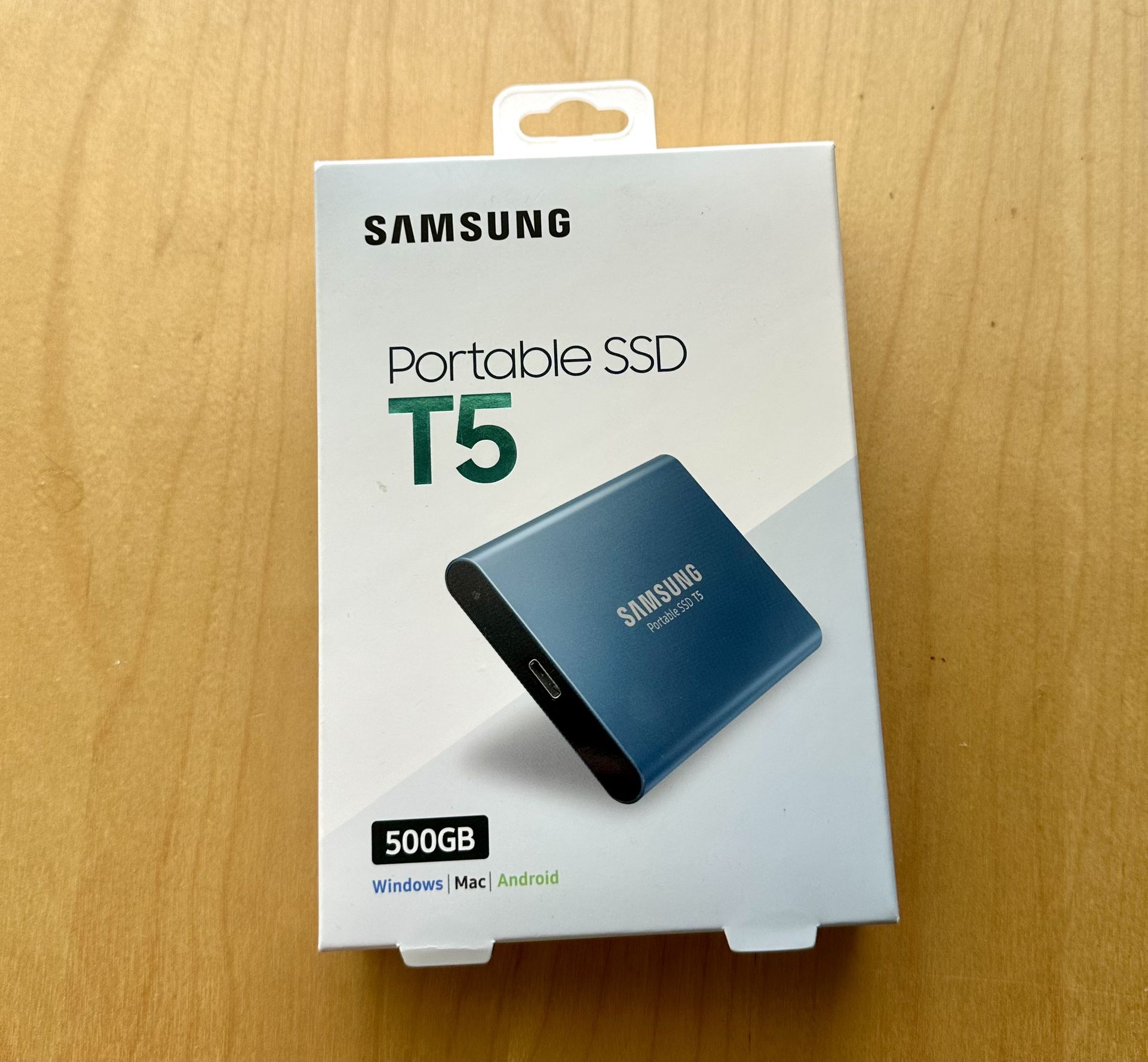 New! Samsung 500GB SSD ULTRA Portable Drive