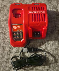 Milwaukee Fast Charger