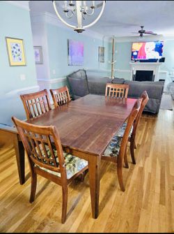 Dining Room Table and Chairs