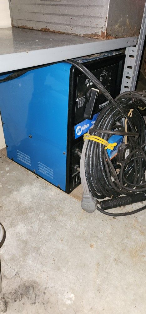 Miller Thunderbolt XL 225 Stick Welder