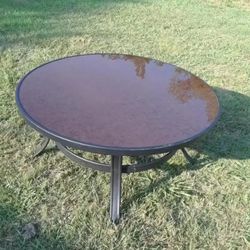 Indoor / Outdoor Iron Coffee Table With Glass Top ( 40 x 18 ) $30.