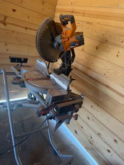 Saw cutter machine