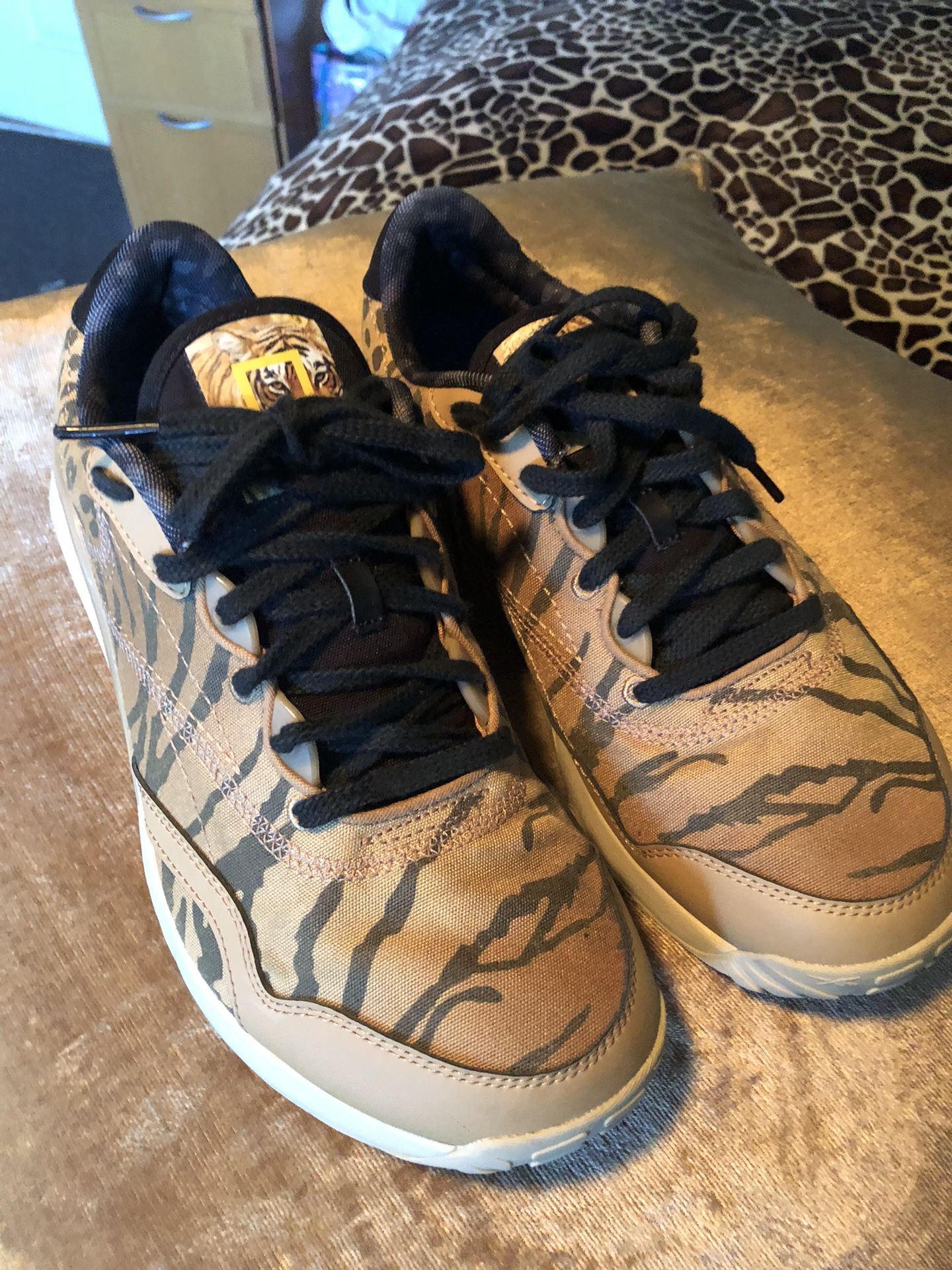 9 1/2 Reebok Perfect Condition 