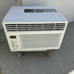 LG Air Wall Air Conditioner