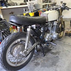 Honda CB750 cafestyle Racer 