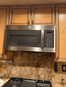 GE 30" Over-the-Range Sensor Microwave Oven – Stainless Steel