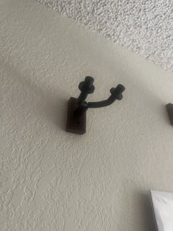 Wall Hangers