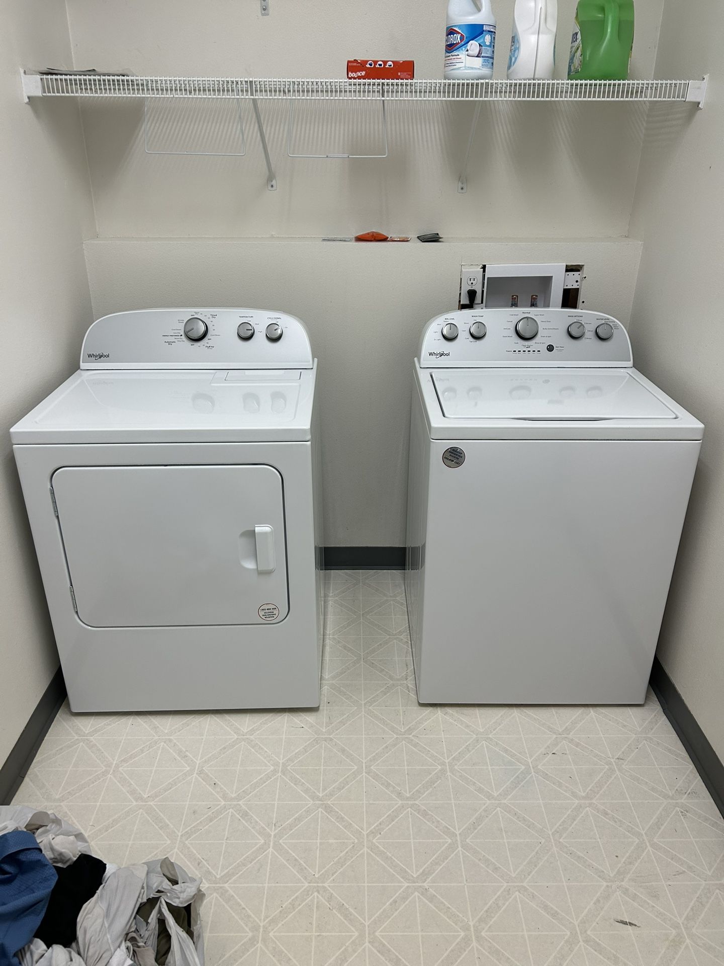 Whirlpool Washer And Dryer Set