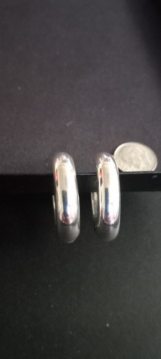 Fine Sterling Silver 950 Peru Large Wide Lever Back. Pierced Hoop Earrings Very Nice