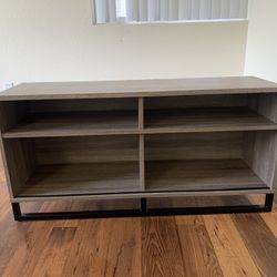 TV STAND 