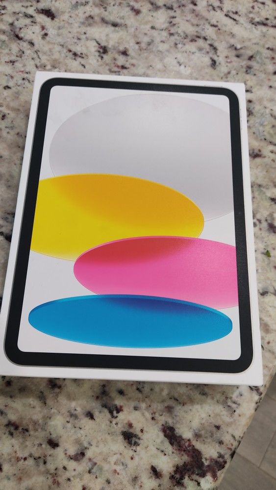 Apple IPad 11th Generation : Brand New