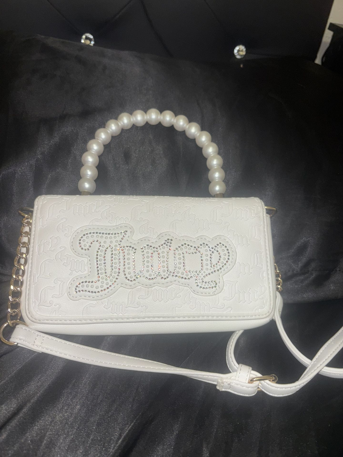 Juicy Couture Faux Pearl Handle