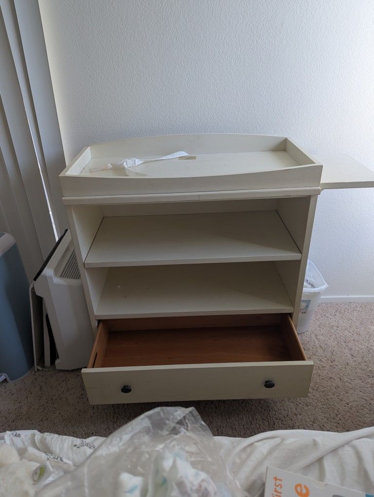 Ethan Allen Baby Changing Table