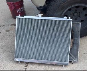 3 core aluminum radiator NEW open box
