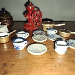Dollhouse Items