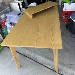 Wooden Expandable Dining Table