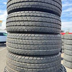 225 75 16 Tires Con 80% De Vida Las 4 De La Marca CONTINENTAL 