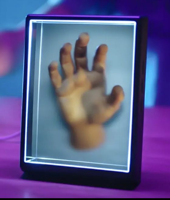 Looking Glass Factory 3D Hologram Portrait New In Box