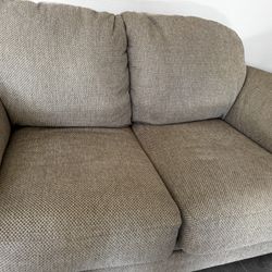 Loveseat In Very Good Condition