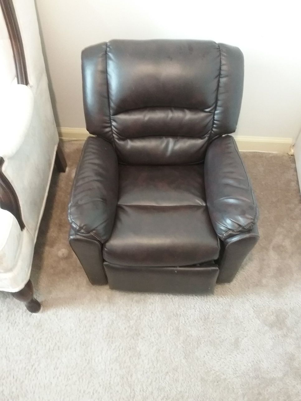 ⚠Recliner kid couchvery good condition