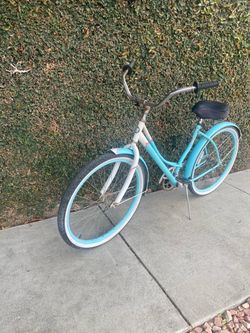 Beach Cruiser Bicycle