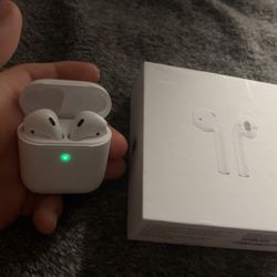 Airpods 