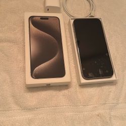 iPhone 15 Pro Max Titanium 