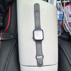 Apple Watch Series 7 45MM