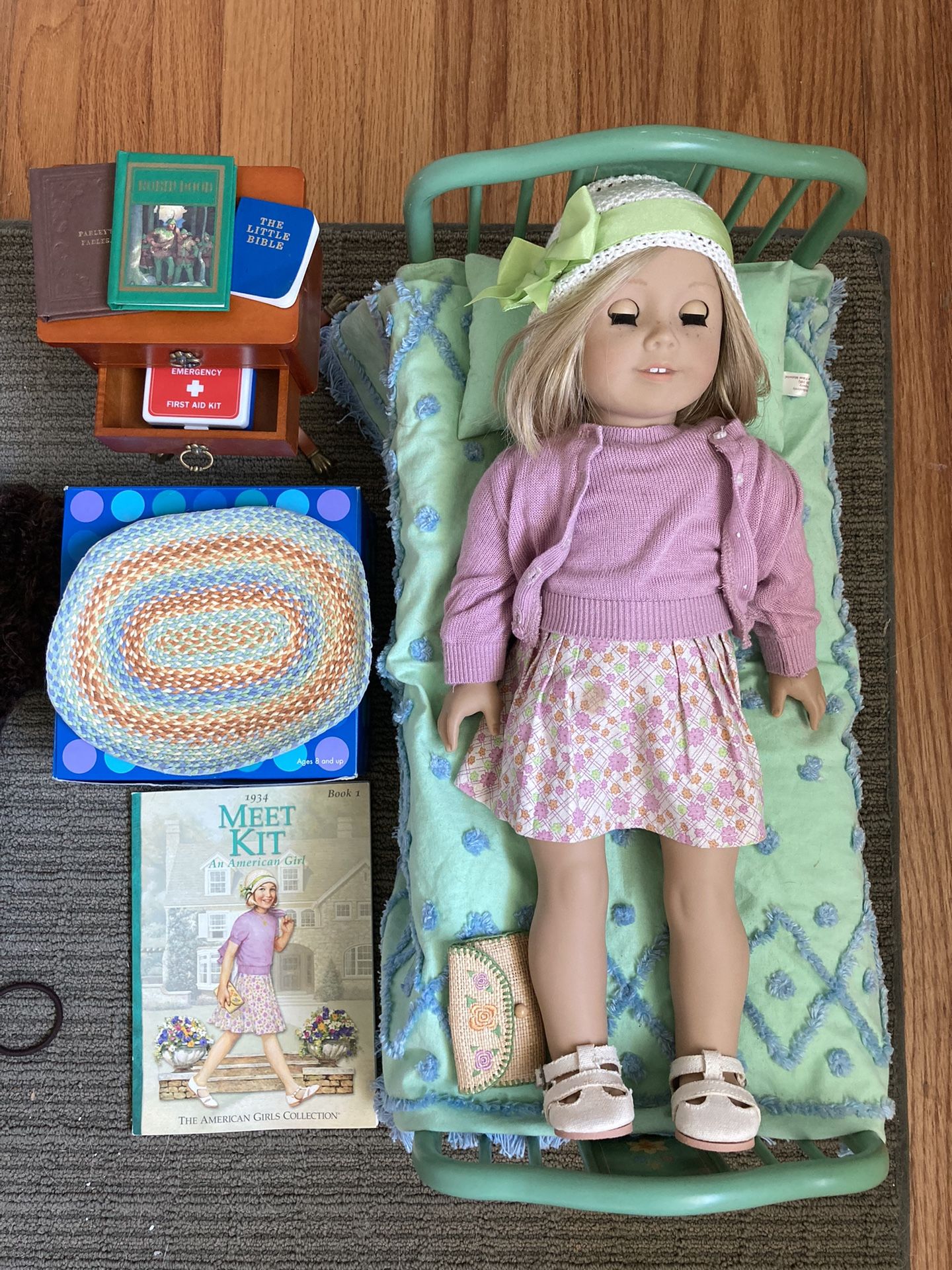 American Girl Doll Kit (2000) & Accessories for Sale in San Diego, CA