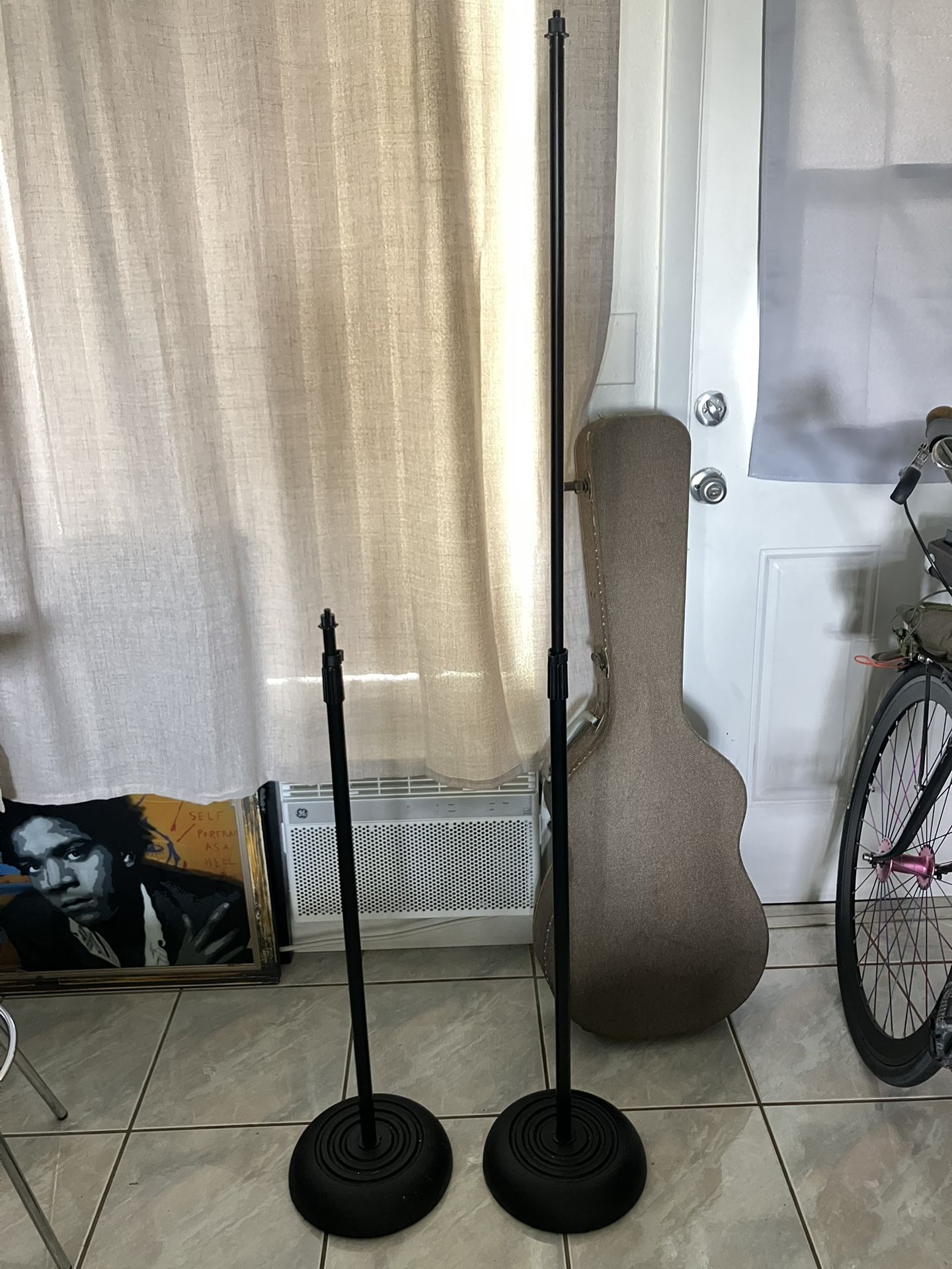 NEW ON STAGE SPEAKER MONITOR MICROPHONE STANDS