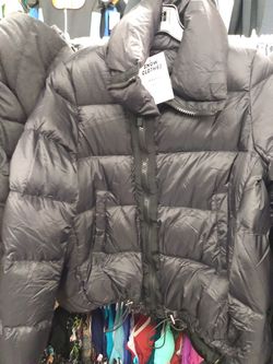 Women's Medium Jackets - Medium