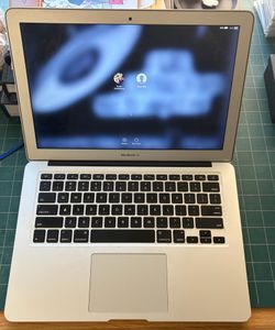 2018 Mac Book Air 13 Inch Laptop