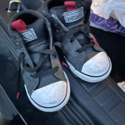 Converse Size 8T 