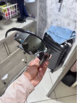 New Oakley men sunglasses